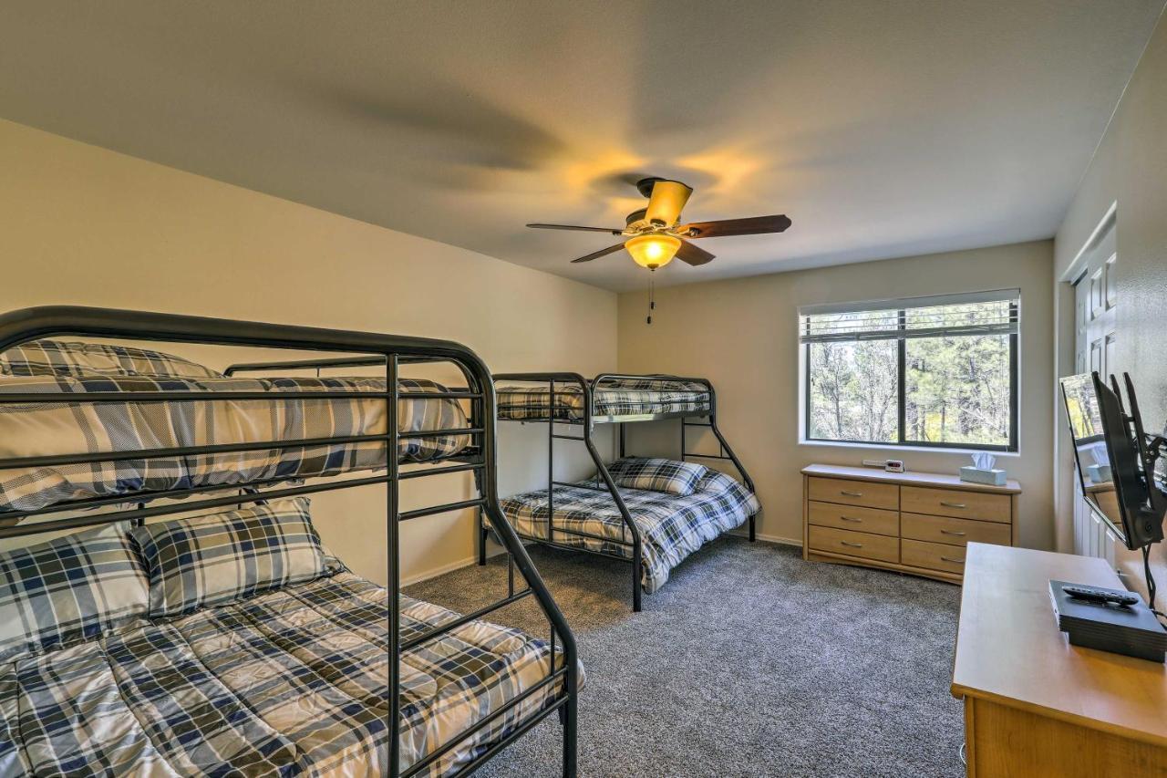 Spacious Pinetop-Lakeside Home With Hot Tub And Grill! Exterior photo
